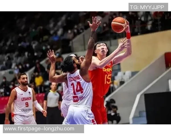 周琦在国际赛场上的崛起与挑战分析及其对中国篮球的影响